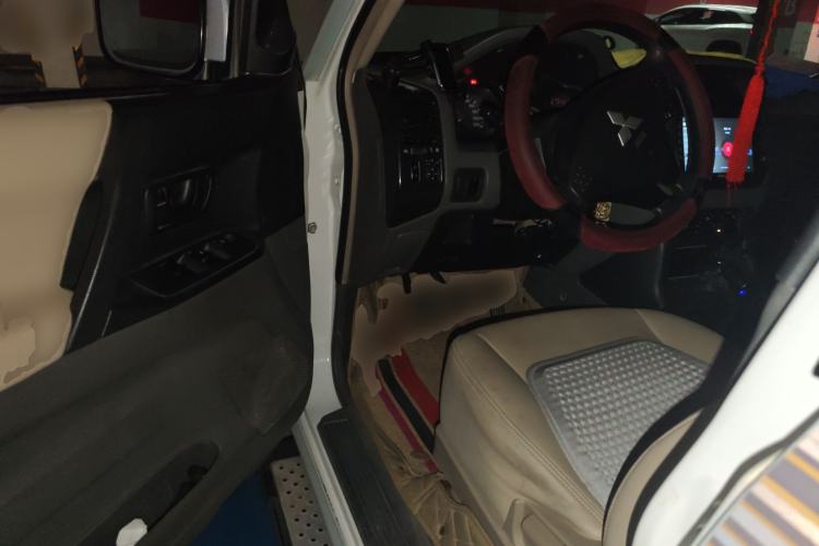 Used Mitsubishi Pajero 2011 V73 3.0L MT GL
