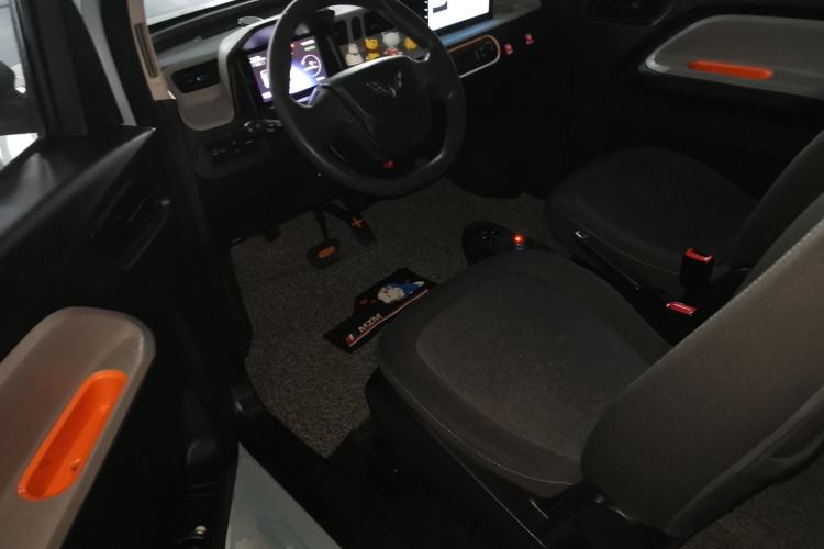 Used Wuling Hongguang MINIEV 2021 Macaron Fashion Edition Lithium-Ion Battery