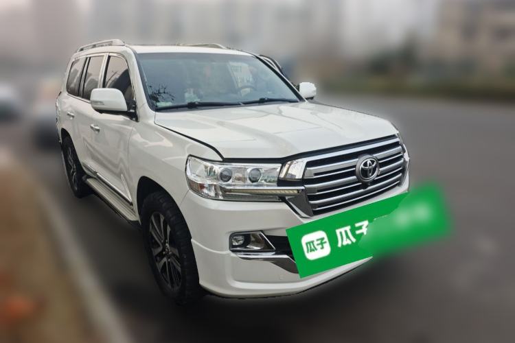 Used Toyota Land Cruiser 2018 4.6L GX-R Middle East
