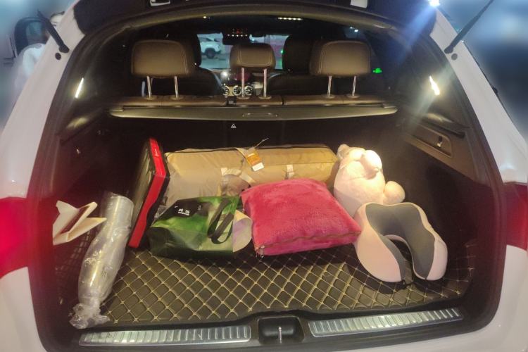 Used Mercedes-Benz GLC 2020 Facelift GLC 300 L 4MATIC Dynamic Edition
