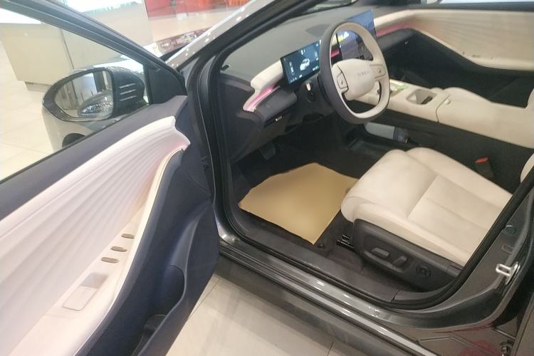 Used Nissan N6 2026 Model 180 Max
