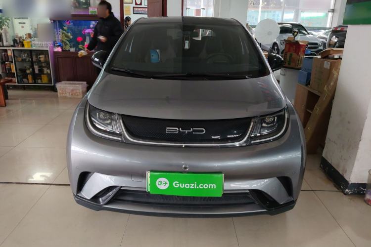 Used BYD Dolphin 2023 420 km Fashion Edition
