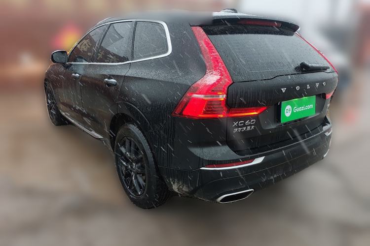 Used Volvo XC60 2021 T5 4x4 Smart Luxury Edition
