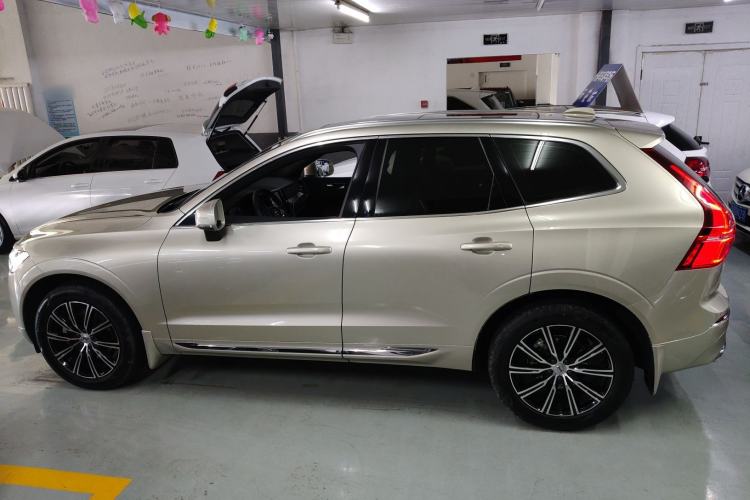 Used Volvo XC60 2021 T5 4x4 Smart Luxury Edition