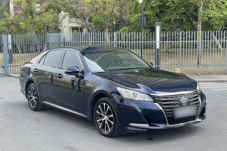 Used Toyota Crown 2018 2.0T Fashion Edition
