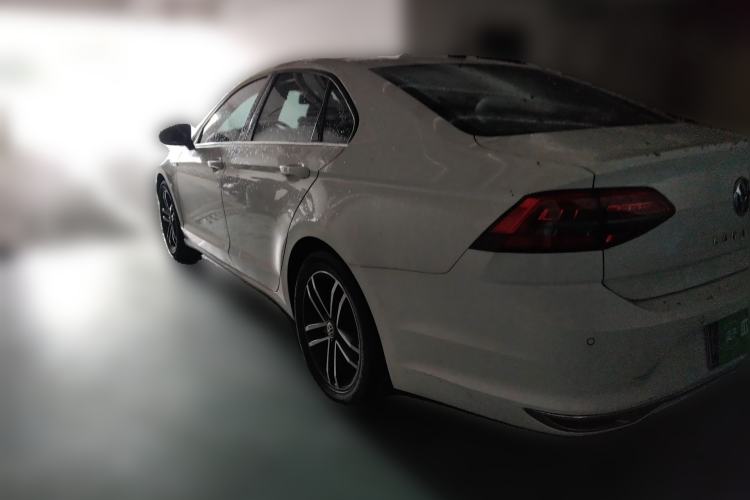 Used Volkswagen Lamando 2021 280TSI DSG Comfort Edition Rear Left 45 Deg