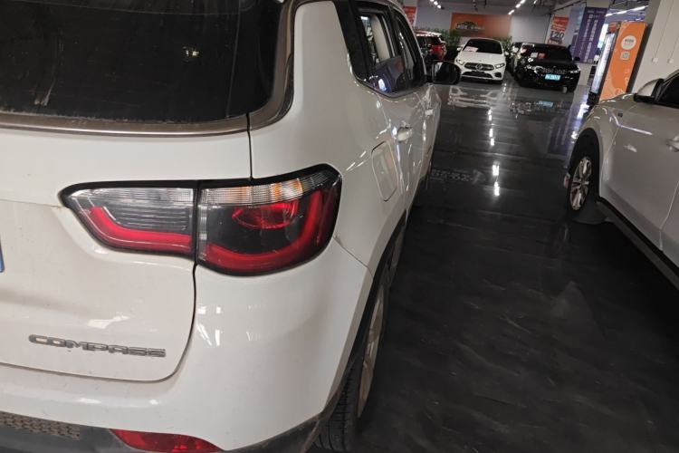 Used Jeep Compass 2020 220T Automatic Leading Edition