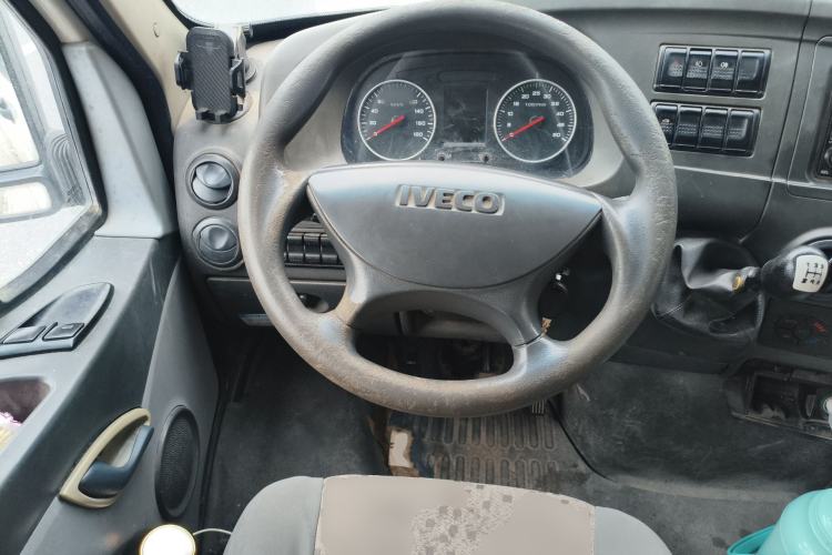 Used Iveco Power Daily 2012 2.5T-A32 Base Version
