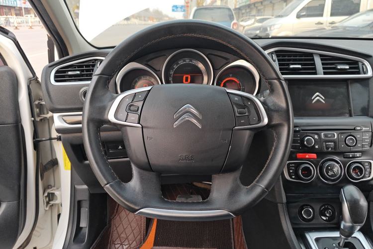 Used Citroen C4L 2014 1.6THP Intelligent Drive Automatic Dynamic Model Steering Wheel
