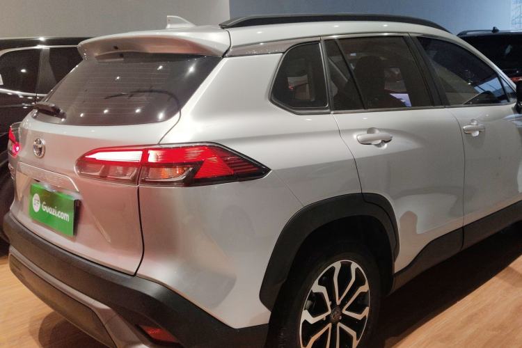 Used Toyota FRONTLANDER 2023 2.0L Smart Electric Hybrid Dual-Engine Deluxe Version
