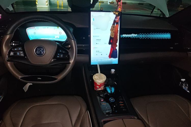 Used BYD Han 2022 EV Genesis Edition 715 km Front-Wheel-Drive Flagship Model