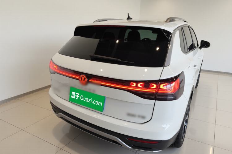 Used Volkswagen Tayron 2024 300TSI Two-Wheel-Drive Luxury Plus Advanced Version Rear