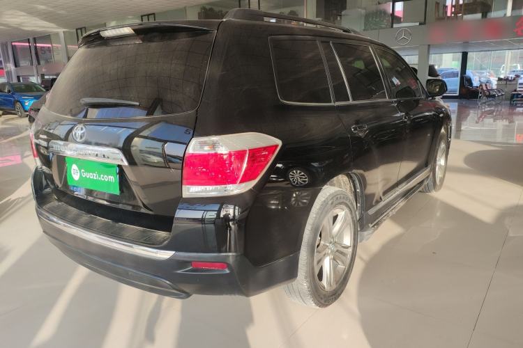 Used Toyota Highlander 2012 2.7L Two-Wheel Drive 7-Seater Luxury Edition
