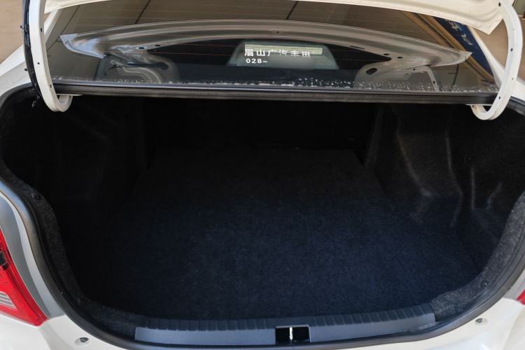 Used Toyota YARiS L Zhi Xiang 2019 1.5E CVT Dynamic Edition China VI compliant Trunk