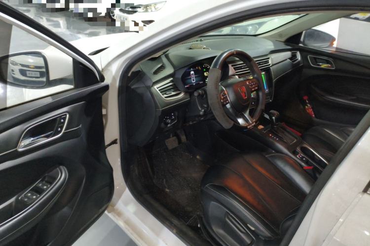 Used Roewe i5 2020 1.5L Automatic 4G Connect Luxury Flagship Edition