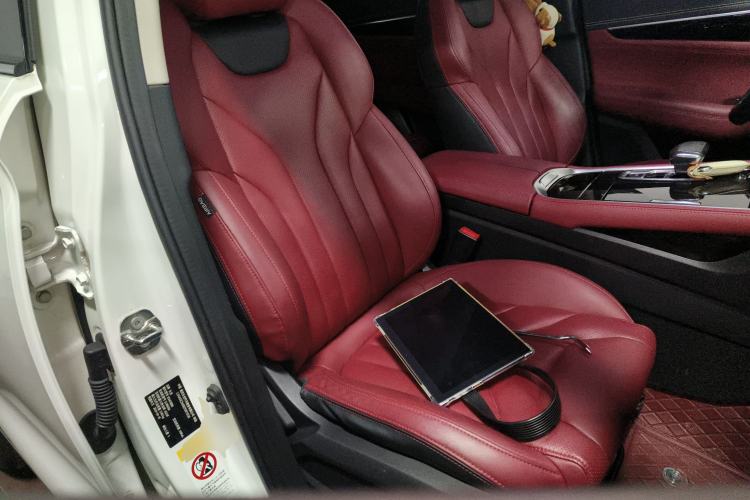 Used CHANGAN CS85 COUPE 2019 2.0T Automatic Luxury Edition China VI Standard
