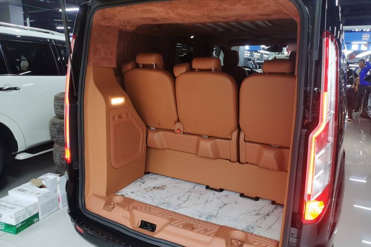 Used Ford Tourneo Custom 2020 2.0T Automatic Elite Edition China VI Standard
