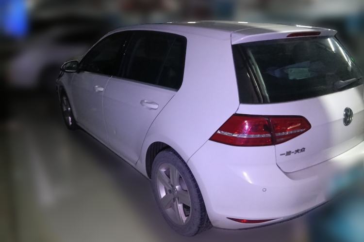 Used Volkswagen Golf 2015 1.6L Automatic Comfort Model Rear Left 45 Deg