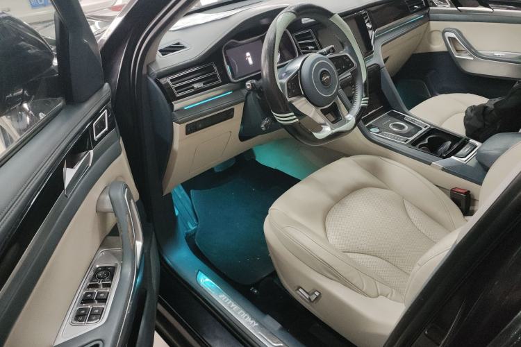 Used Zotye Domy X7 2017 Upgraded Edition 2.0T DCT Huangshan Model 7 Seats Driver Seat