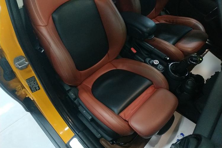 Used MINI MINI 2015 1.5T COOPER Fun Five-Door Edition
