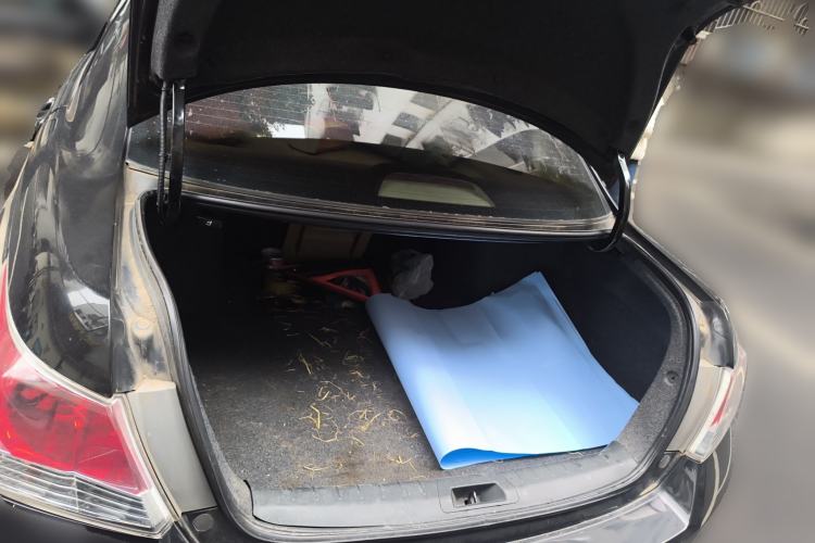 Used Honda Accord 2010 2.4L LX Trunk