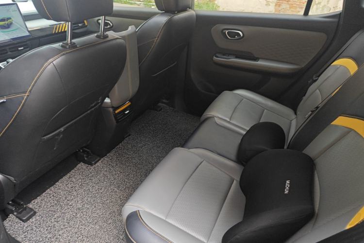 Used AION Y 2022 70 Intelligent Edition Lithium Iron Phosphate Left Rear Seat