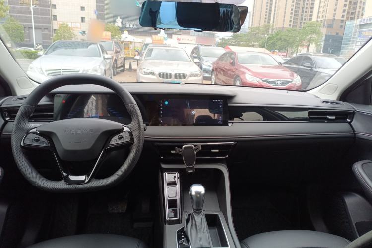 Used Roewe i5 2023 1.5L CVT Luxury Edition