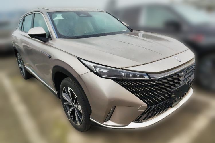 Used Roewe RX5 New Energy 2023 eRX5 Super Hybrid Premium Edition Front Right 45 Deg