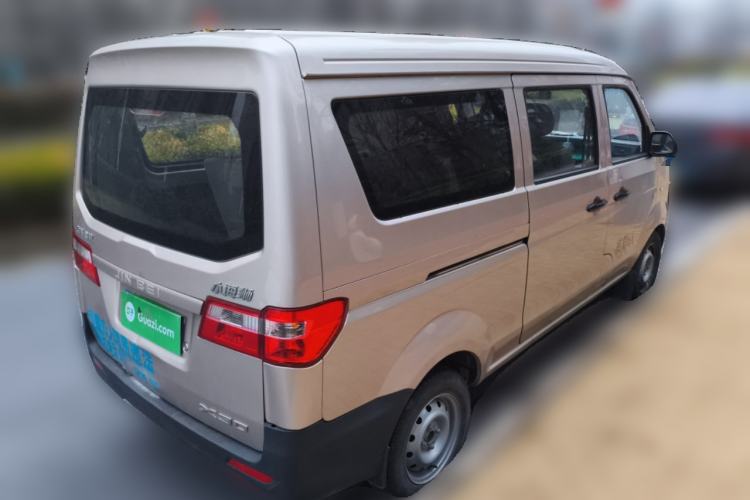 Used Jinbei Hiace X30 2020 1.5L Super-Comfortable Version China VI Standard SWC15M