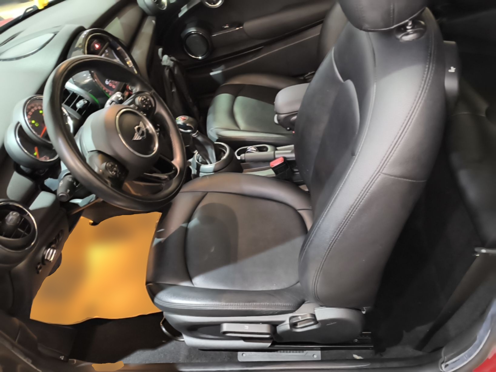 Interior delantero