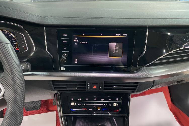 Used Volkswagen Passat 2024 380TSI Dragon Edition Audio And AC Panel