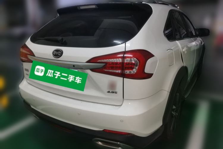 Used BYD Tang New Energy 2015 2.0T Four-Wheel-Drive Flagship Model Rear Right 45 Deg