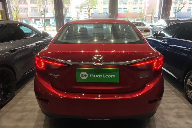 Used Mazda Mazda 3 Axela 2019 Cloud-Controlled Sedan 1.5L Automatic Luxury Model China VI Standard
