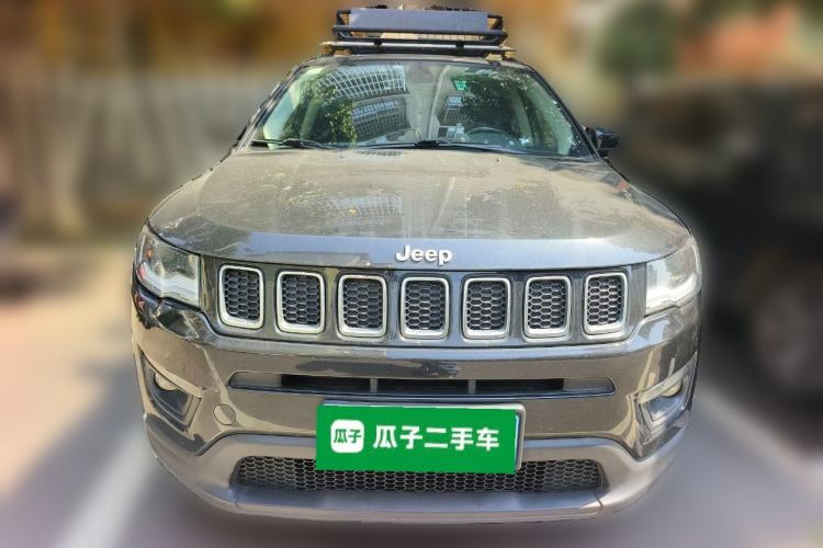 Used Jeep Compass 2017 200T Automatic Family Edition
