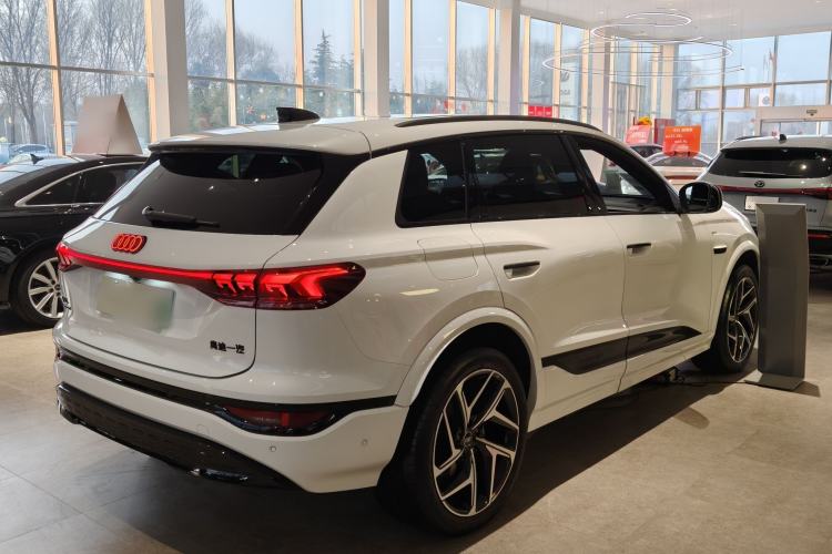 Used Audi Q6L e-tron 2026 First Launch Navigation Edition