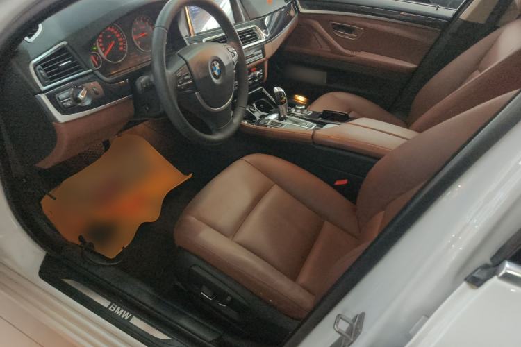 Used BMW 5 Series 2015 520i Elegant Edition Left Front Seat