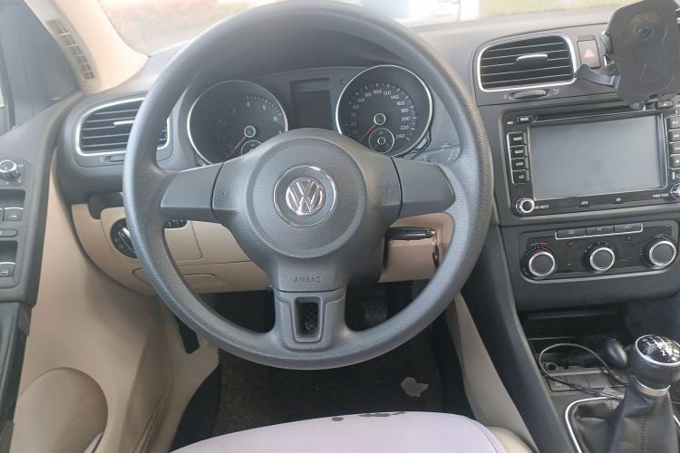 Used Volkswagen Golf 2011 1.6 Manual Comfort Model