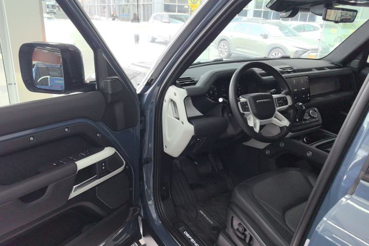 Used Land Rover Defender 2023 Facelift 110 3.0T P400 X-DYNAMIC HSE