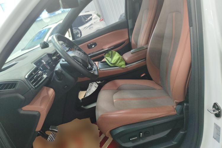 Used Nio EC6 2020 605 km Sport Edition Left Front Seat