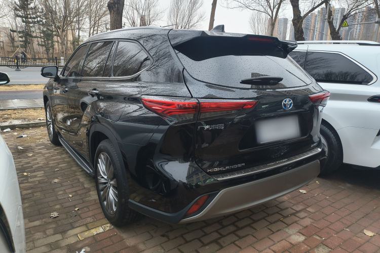 Used Toyota Highlander 2023 2.5L Smart Electric Hybrid Dual-Engine Four-Wheel Drive Prestige Version – 7 Seats Exterior 3