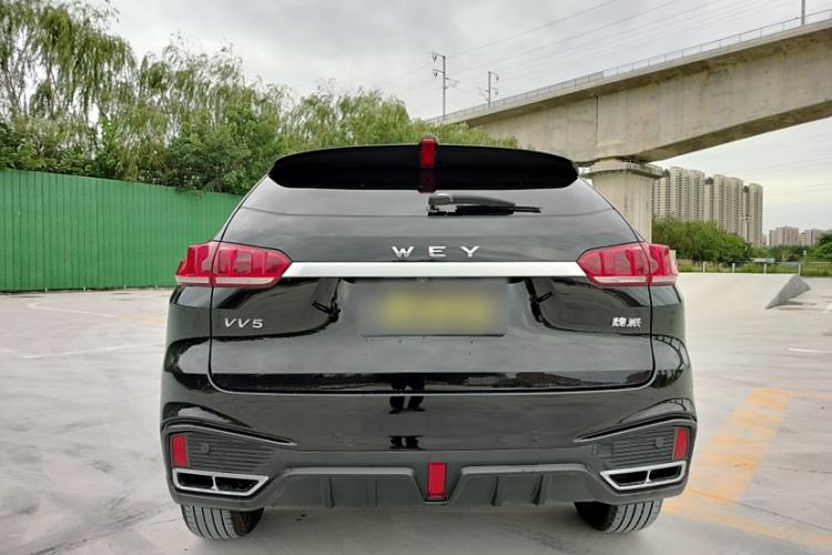 Used Wey VV5 2020 1.5T Two-Wheel Drive Color Pioneer