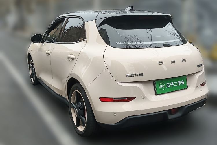 Used ORA Good Cat 2023 401 km Standard Range Luxury Version Lithium Iron Phosphate Rear Left 45 Deg