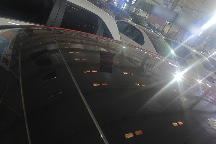 Used Volkswagen Golf 2017 1.6L Automatic Comfort Million-Vehicle Anniversary Edition Roof