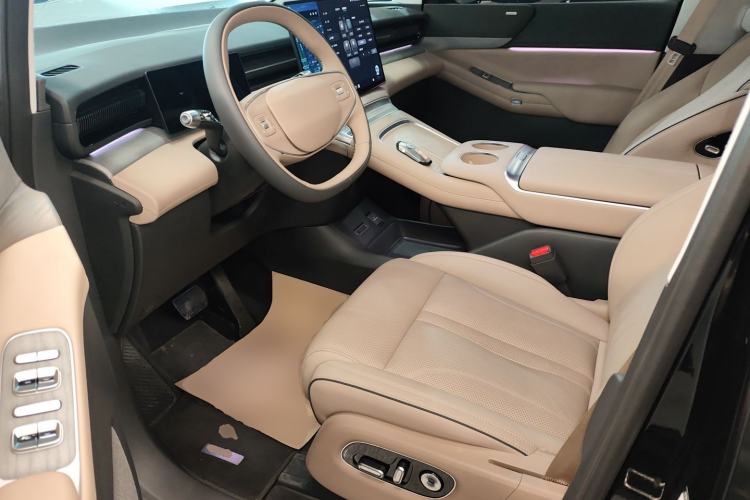 Used XPeng X9 2025 740 Ultra-Long Range Max