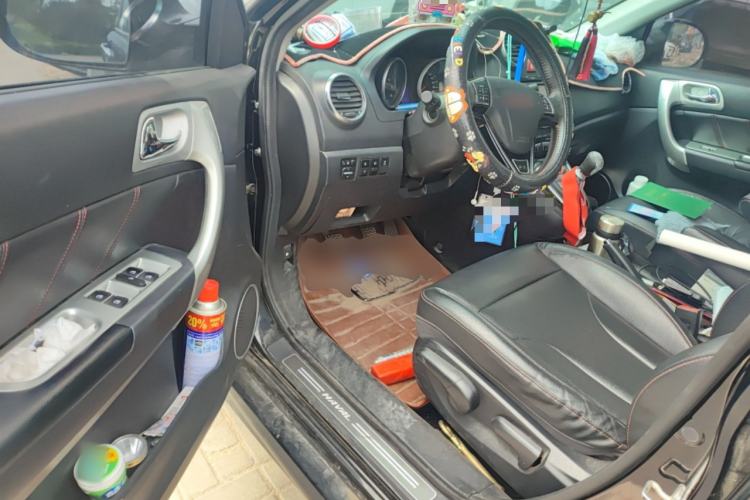 Used Haval H6 2013 Upgraded Model 1.5T Manual Two-Wheel Drive Urban Version