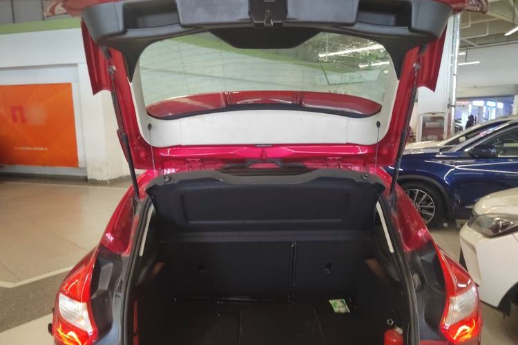 Used Ford Focus 2012 Hatchback 1.6L Automatic Comfort Model Trunk