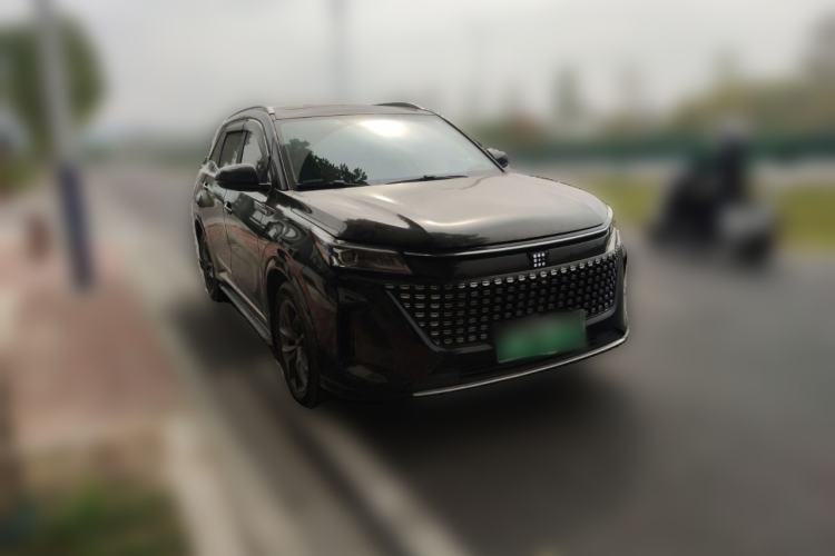 Used Landian E5 2024 Honor Edition 100KM Comfort Model 7 Seats Front Right 45 Deg