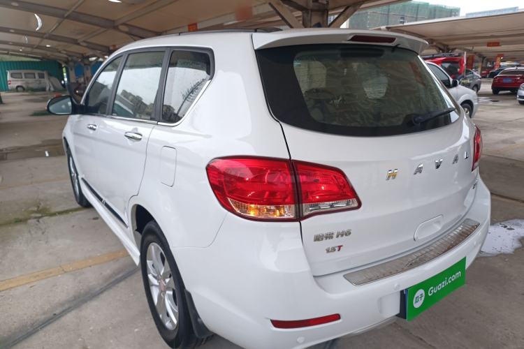 Used Haval H6 2016 Upgraded Model 1.5T Manual Two-Wheel Drive Value Edition
