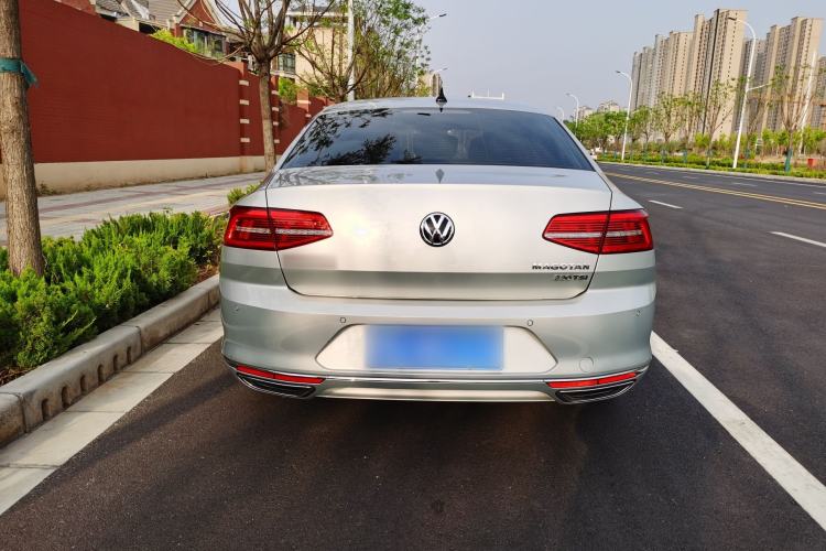 Used Volkswagen Magotan 2018 Facelift 330TSI DSG Luxury Model