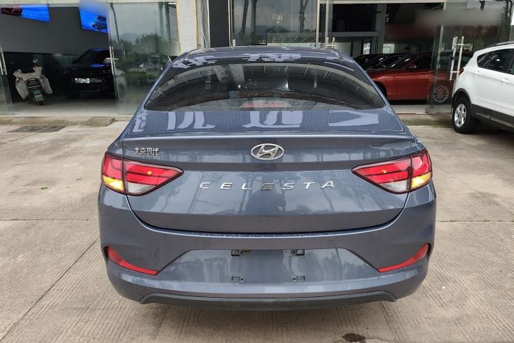 Used Hyundai Celesta 2018 1.6L Automatic GL Enjoyment Version China V Standard Rear